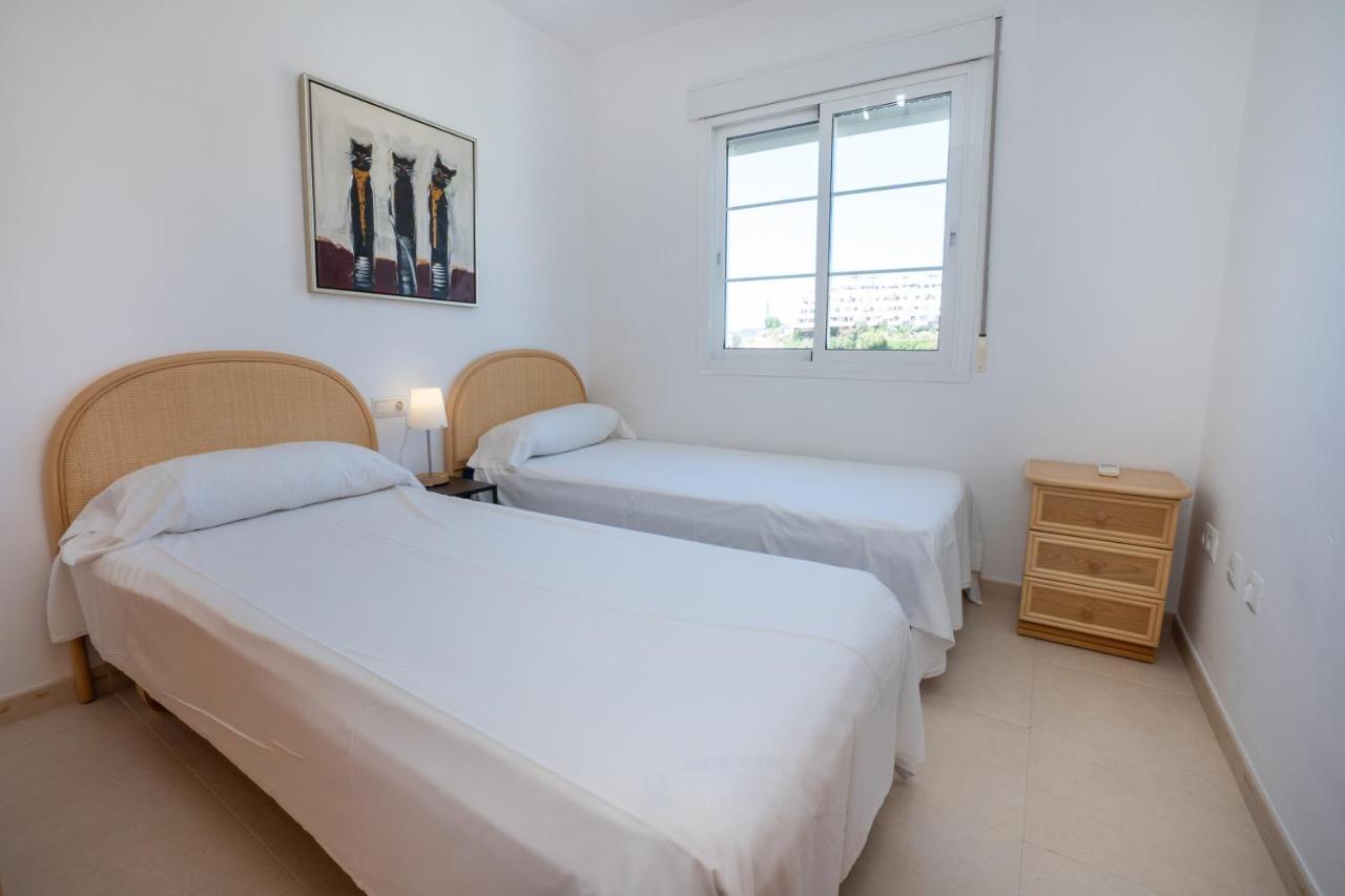 Penthouse Las Gaviotas Ii-2E Menyber Nerja Exterior photo
